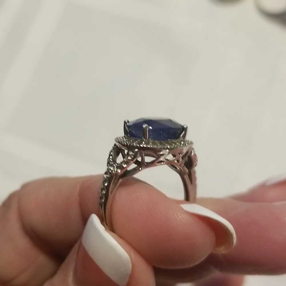 SAPPHIRE RING Sz 6 Oval 5.10 Carats 9x11mm in 925 Sterling Silver NWOT